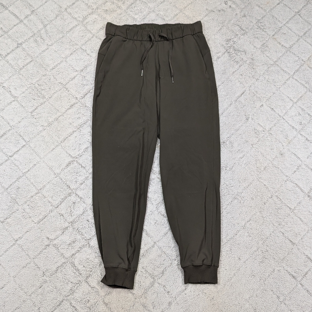 Lululemon Joggers Womens 6 Green Olive On The Fly Travel Woven Athleisure Sleek